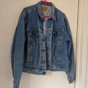 VINTAGE LEVI'S TRUCKER JACKET